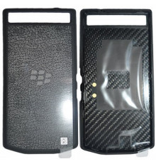 Крышка аккумулятора чёрная кожаная BlackBerry Porsche Design P'9982